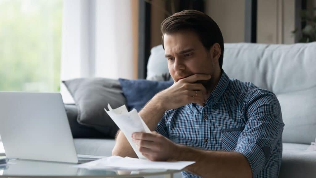 Strategies-for-Managing-a-High-Debt-to-Income-Ratio_Featured-Image